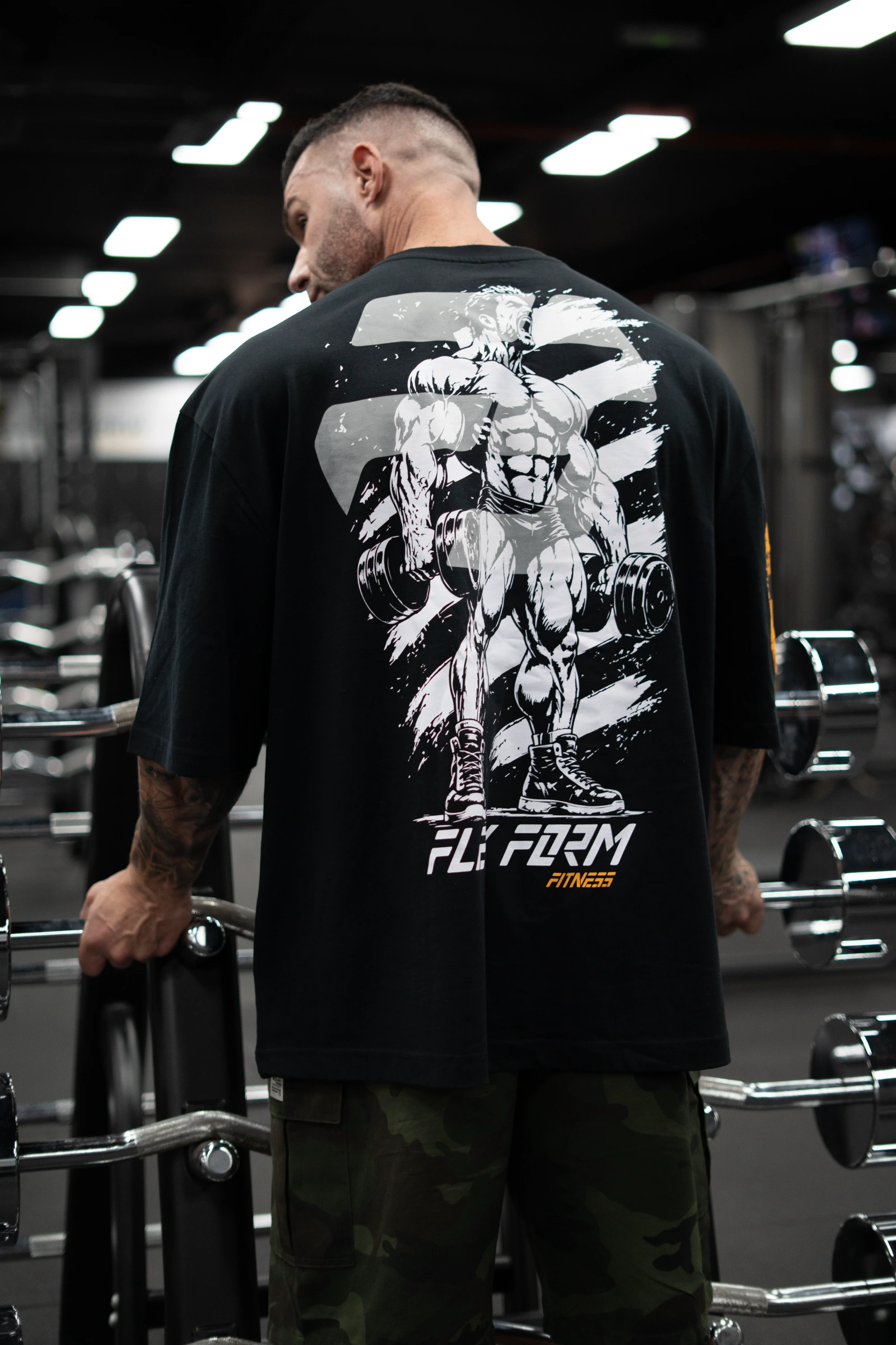 CAMISETA SUPEROVERSIZE MANGAS 3/4 MR. F3 HOMBRE - Vista 2