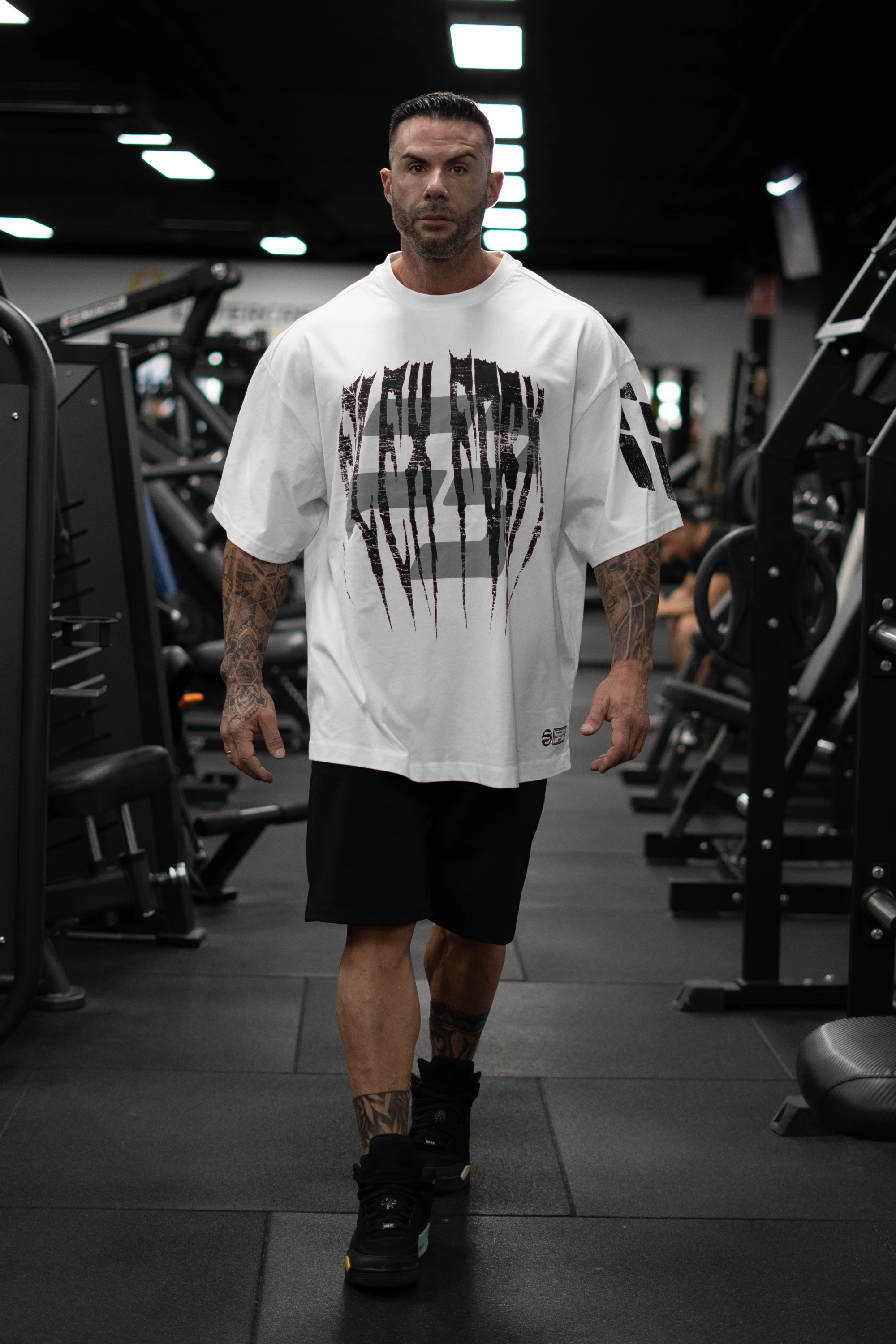 CAMISETA SUPEROVERSIZE MANGAS 3/4 BEAST HOMBRE - Vista 2