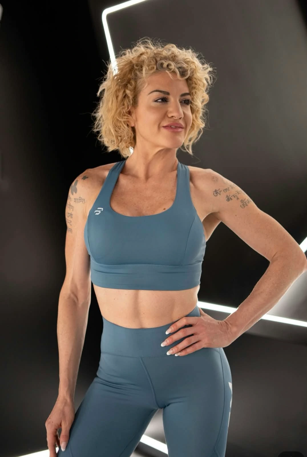 Top F3 Women - Vista 3